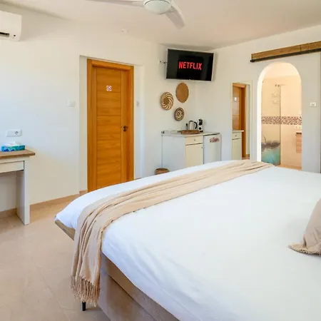 Bed & Breakfast Boutique La Viñuela