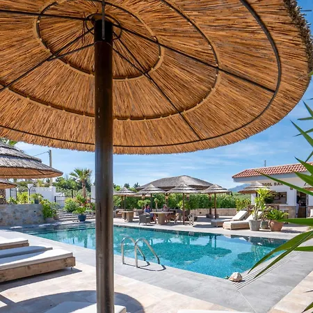 Boutique La Bed & Breakfast *